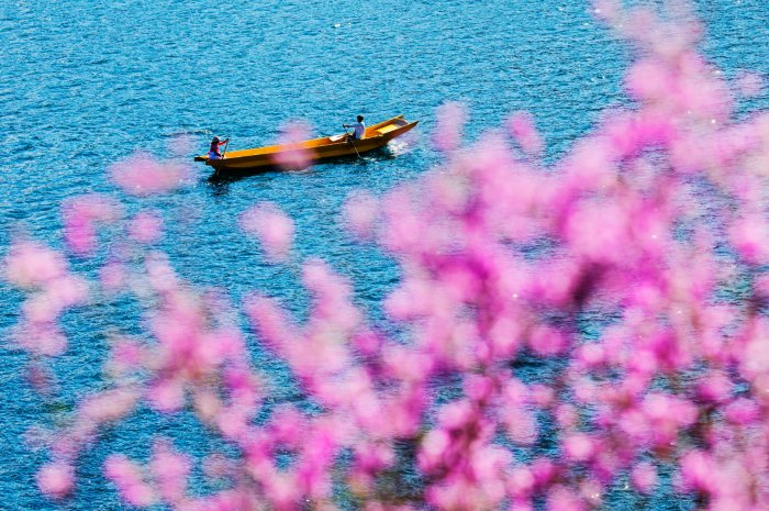 去云南泸沽湖旅游还用担心车匪路霸吗？